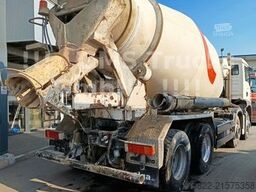 MAN TGA 32.360 / 8X4 / Liebherr 9qm