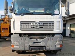 MAN TGA 32.360 / 8X4 / Liebherr 9qm