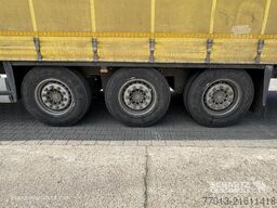 Schmitz Cargobull Curtainsider Standard