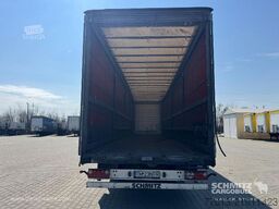 Schmitz Cargobull Curtainsider Mega