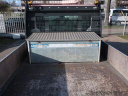 FORD Nr.2 Transit Pritsche DoKa / 1. Hand / Kamera /