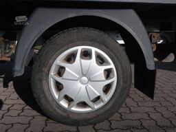 FORD Nr.2 Transit Pritsche DoKa / 1. Hand / Kamera /