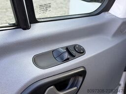VW Crafter L2H2  RAMPE   LIFT   8 SITZE   ROLLSTUHL