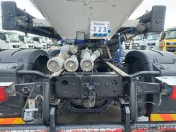 MAN TGX 35.440  Silo Euro 6 8x4 Lift+Lenk Klima (5)