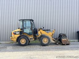 Caterpillar 907M