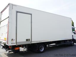 Renault D12 Euro 6 / 18 pallets / Tail lift/ 2017