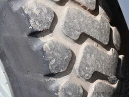 LIEBHERR L514 Radlader Gabel Schaufel