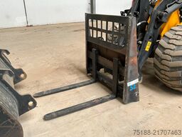 JCB 403 SP