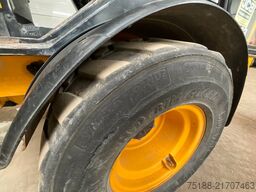 JCB 403 SP