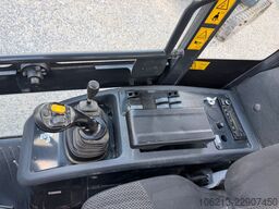 KOMATSU WA 100 M-8E0 **Top Zustand **