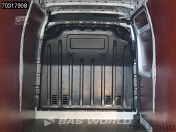 Renault Master 135PK L2H2 LED Airco Cruise Parkeersenso...