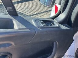 Renault Master France elevateur 121FT