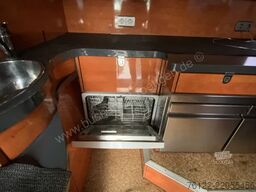 Van Hool Astromega TD 927
