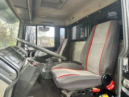 Volvo FL 408 3-4 Pferdetransporter