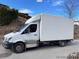 Mercedes-Benz Sprinter 8 Pallets.