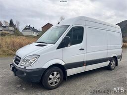Mercedes-Benz Sprinter 316 w/ Lift REPAIR OBJECT