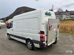 Mercedes-Benz Sprinter 316 w/ Lift REPAIR OBJECT