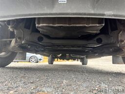 Mercedes-Benz Sprinter 316 w/ Lift REPAIR OBJECT