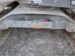 Volvo EC300el excavator w/ Toothed bucket, Sanding bucke