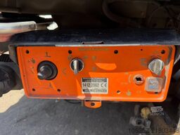Mercedes-Benz ACTROS 2545 6x2 BOX 8m10 x 2m80 - TAILLIFT - LI...