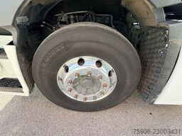 Renault T-Series