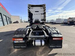 Renault T-Series