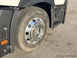 Renault T-Series