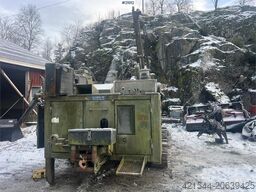 Nemek 503 TXI drilling rig w/ low hours for age