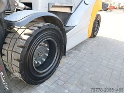 Still RX 70-50 /600 | TRIPLEX | FORK EXT. | SIDESHIFT