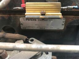 Perkins 1104T