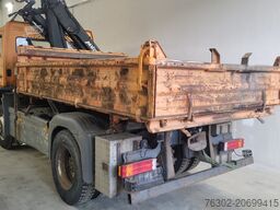 Mercedes-Benz 1318 AK Kipper Kran 4X4 deutsches Fahrze