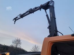 Mercedes-Benz 1318 AK Kipper Kran 4X4 deutsches Fahrze