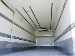 Mercedes-Benz Actros 2542 / GIGA cabin / Thermoking