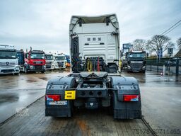 MAN TGX 18.470 XLX + INTARDER