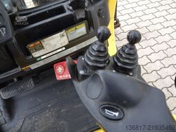 HYSTER H 2.5 T / Triplex / Hydr. Zinkenverstellung