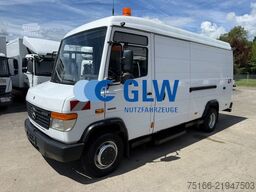 MERCEDES-BENZ VARIO 613 D Kasten 4 m Hochdach*KRAN