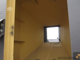 Delta Mobile surge hopper