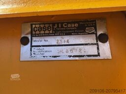 CASE 25+4 Schlepper Allrad 4x4