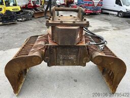 NPK D2500 Sortiergreifer - 18/25 Tonnes