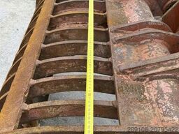 NPK D2500 Sortiergreifer - 18/25 Tonnes