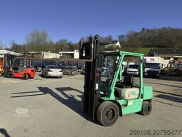 MITSUBISHI FD 35 Triplex Freihub Mast