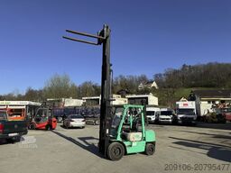 MITSUBISHI FD 35 Triplex Freihub Mast