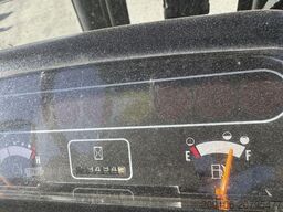 MITSUBISHI FD 35 Triplex Freihub Mast