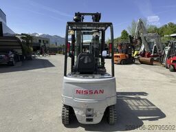 NISSAN 1Q2L25Q *Triplex+Kool Reachforcks*2960 h Top