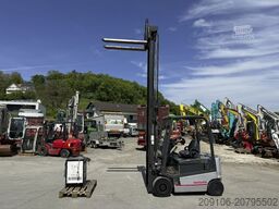 NISSAN 1Q2L25Q *Triplex+Kool Reachforcks*2960 h Top