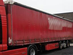 SCHMITZ CARGOBULL S01 Pritsche + Plane SAF-Achsen