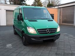 Mercedes-Benz Sprinter 313CDI HU2/28. 1 Hand