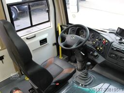 Mercedes-Benz Atego 1725 4x4 Passenger Bus