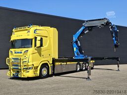 Scania S580 V8 / 8x4 / FASSI 115 t/m CRANE / RETARDER