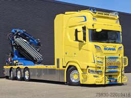 Scania S580 V8 / 8x4 / FASSI 115 t/m CRANE / RETARDER